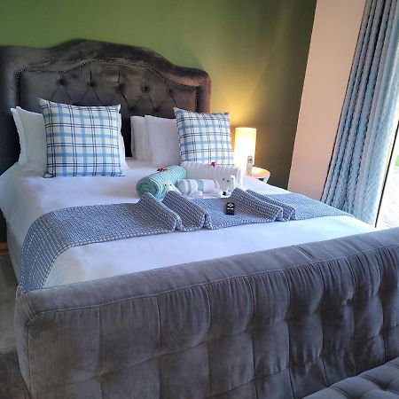 Ayana Bnb Bed and Breakfast Bloemfontein Esterno foto